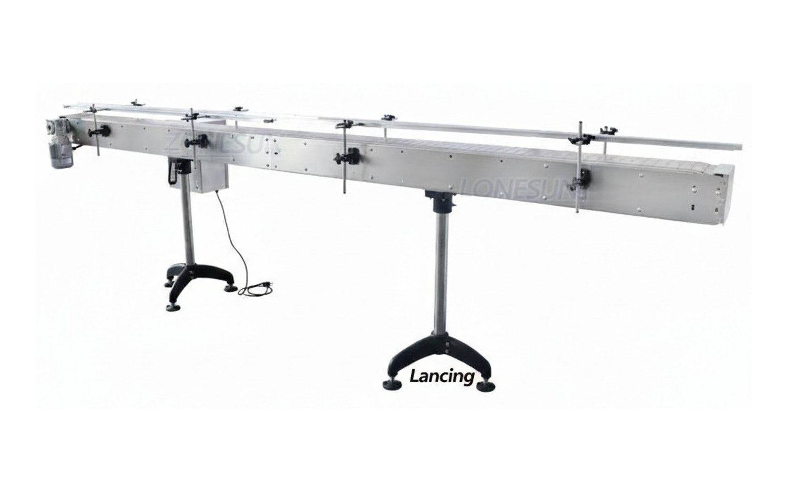 Side view of a packaging belt conveyor for food and beverage packs
